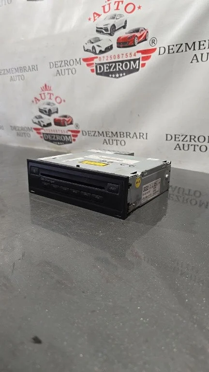 Magazie CD-uri 4E0035111A Audi A8 D3 (4E2, 4E8) / Audi A6 C6