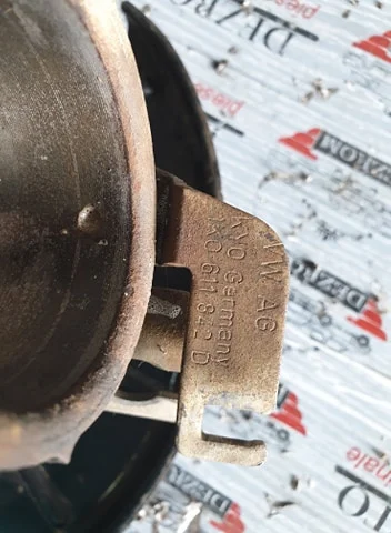 Fuzeta stanga fata originala SEAT Altea XL 2.0 FSi 150 cai cod piesa : 1K0407255AA