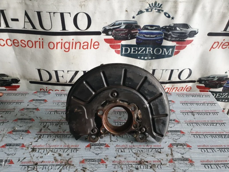 Fuzeta stanga fata originala Audi A3 8P Facelift 1.2 TFSi 105 cai cod piesa : 1K0407255AA