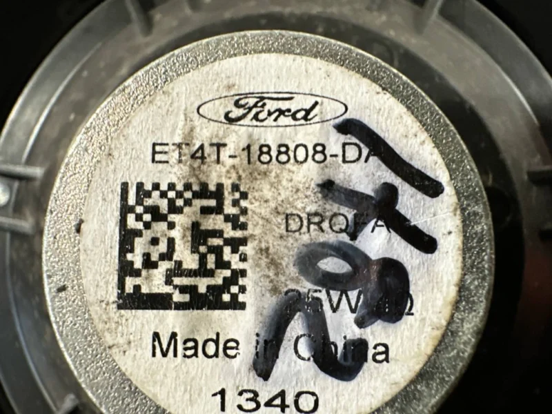 Boxe audio / difuzoare LJ6T-18808-AA / ET4T-18808-DA Ford Kuga Mk3 2.5 FHEV 203 cai
