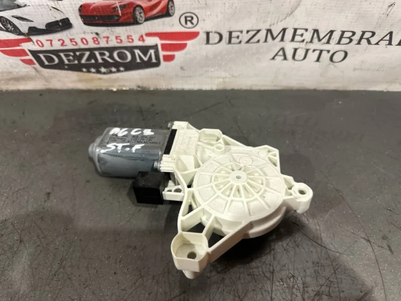 Motoras macara geam stanga fata 4K0959801 Audi A6 C8 Avant (4A5) 2.0 TFSI Mild Hybrid 190