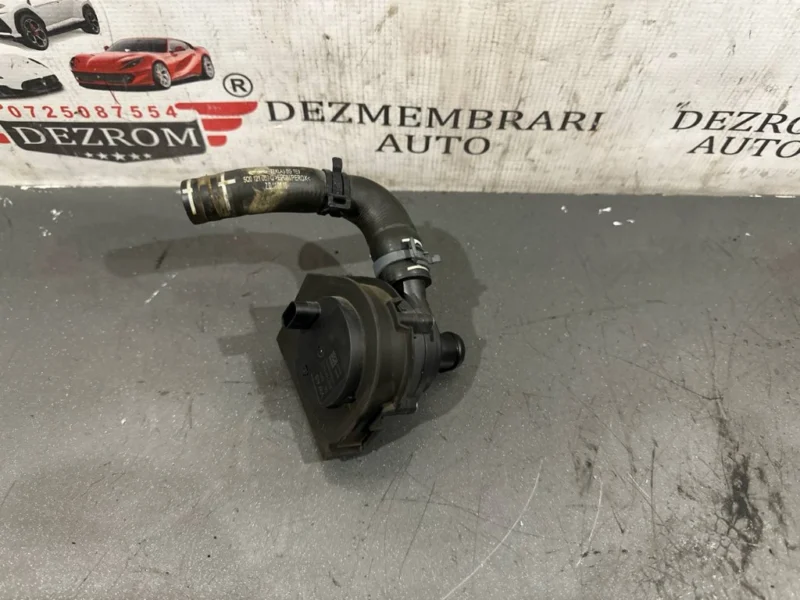 Pompa recirculare apa 5Q0965567 VW CC (358) 1.4 TSi 150 cai CZDA
