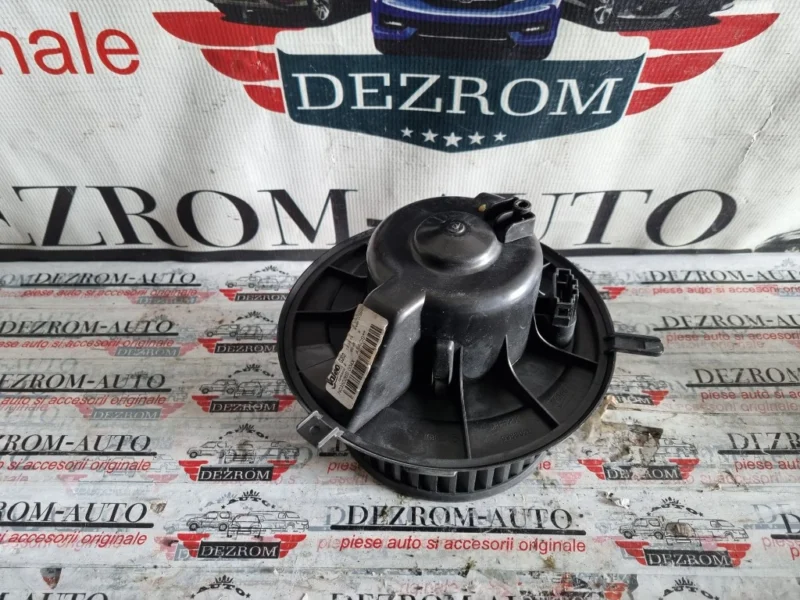 Aeroterma / Ventilator habitaclu Seat Leon II 2.0 FSI cod piesa : 1K1819015C