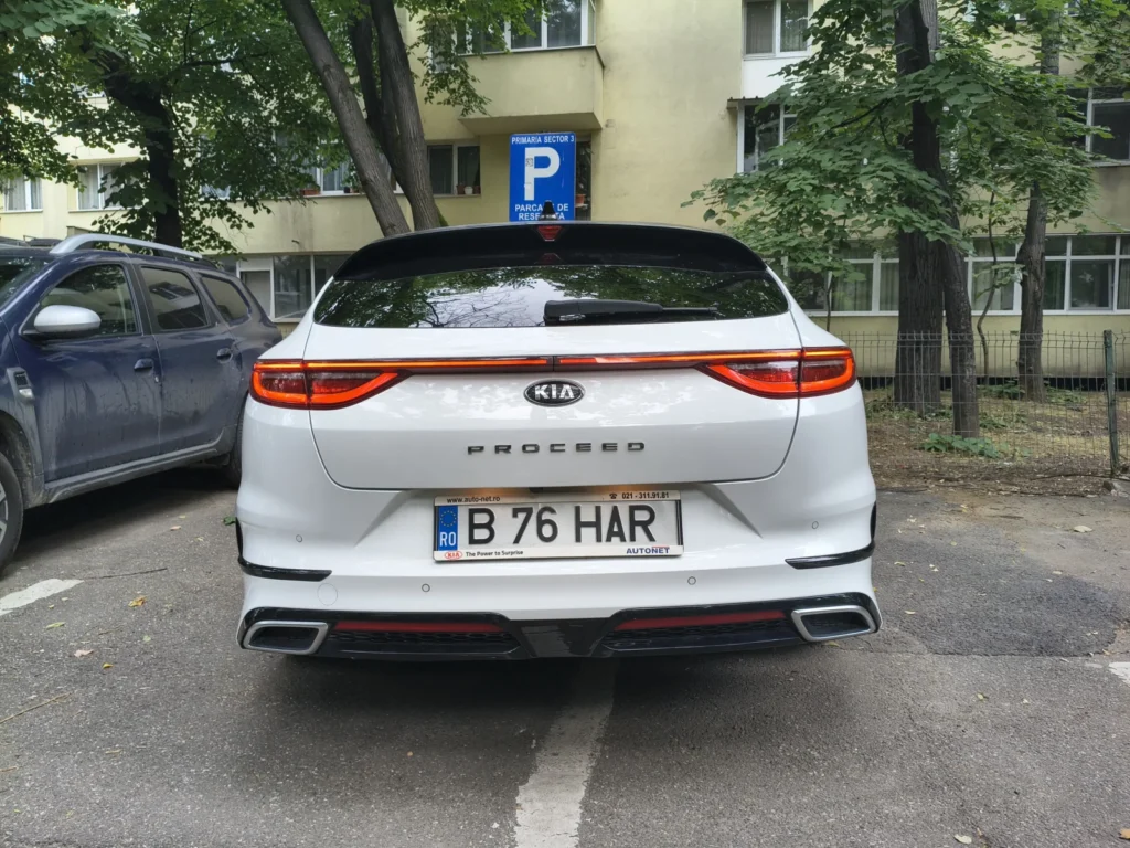 KIA Proceed 2020 Alb Perlat