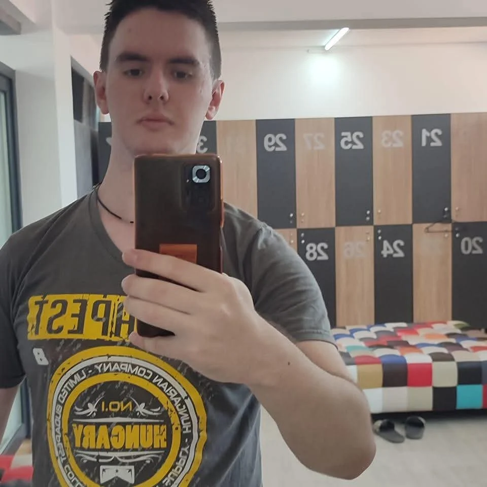 gigolo discret pt doamne Constanța