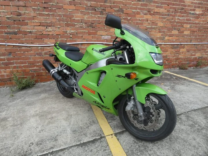 PIESE kawasaki zx 6 r