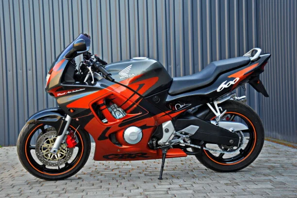 PIESE honda cbr 600 F / F 3