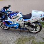 SUZUKI GSXR 600 ! ca NOU