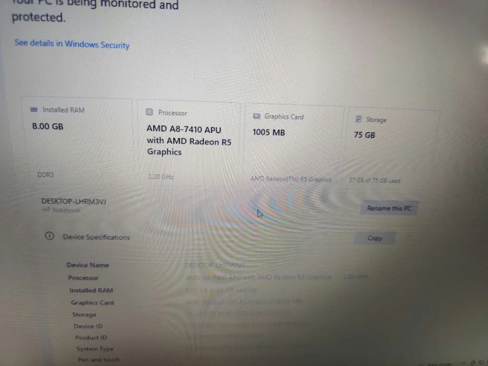 Laptop HP 17-y004no, 17 inch, baterie nouă, AMD, 8Gb Ram, 80GB SSD, pv dedicată, garanție!