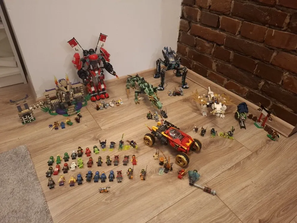 LOT MASIV LEGO Ninjago + Star Wars + Dinozauri Mattel (Lichidare Colecție)