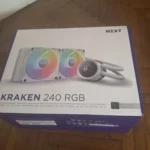 NZXT KRAKEN 240 RGB AIO cu afișaj LCD