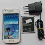 SAMSUNG GALAXY S7560 FUNCTIONAL CU BATERIE DE REZERVA NOUA SI INCARCATOR